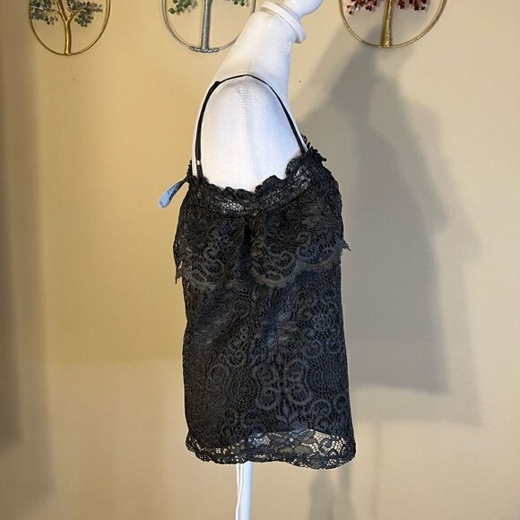 NWT! Maurices Gray Lace One Shoulder Blouse Size XS - Picture 4 of 9